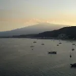 La Casa Di Luigi גיארדיני נאקסוס