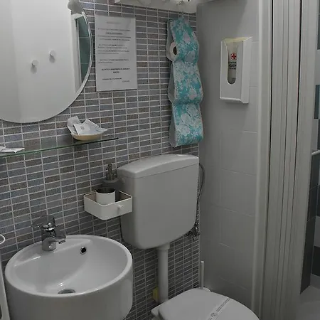 La Casa Di Luigi فندق مبيت وإفطار 3*